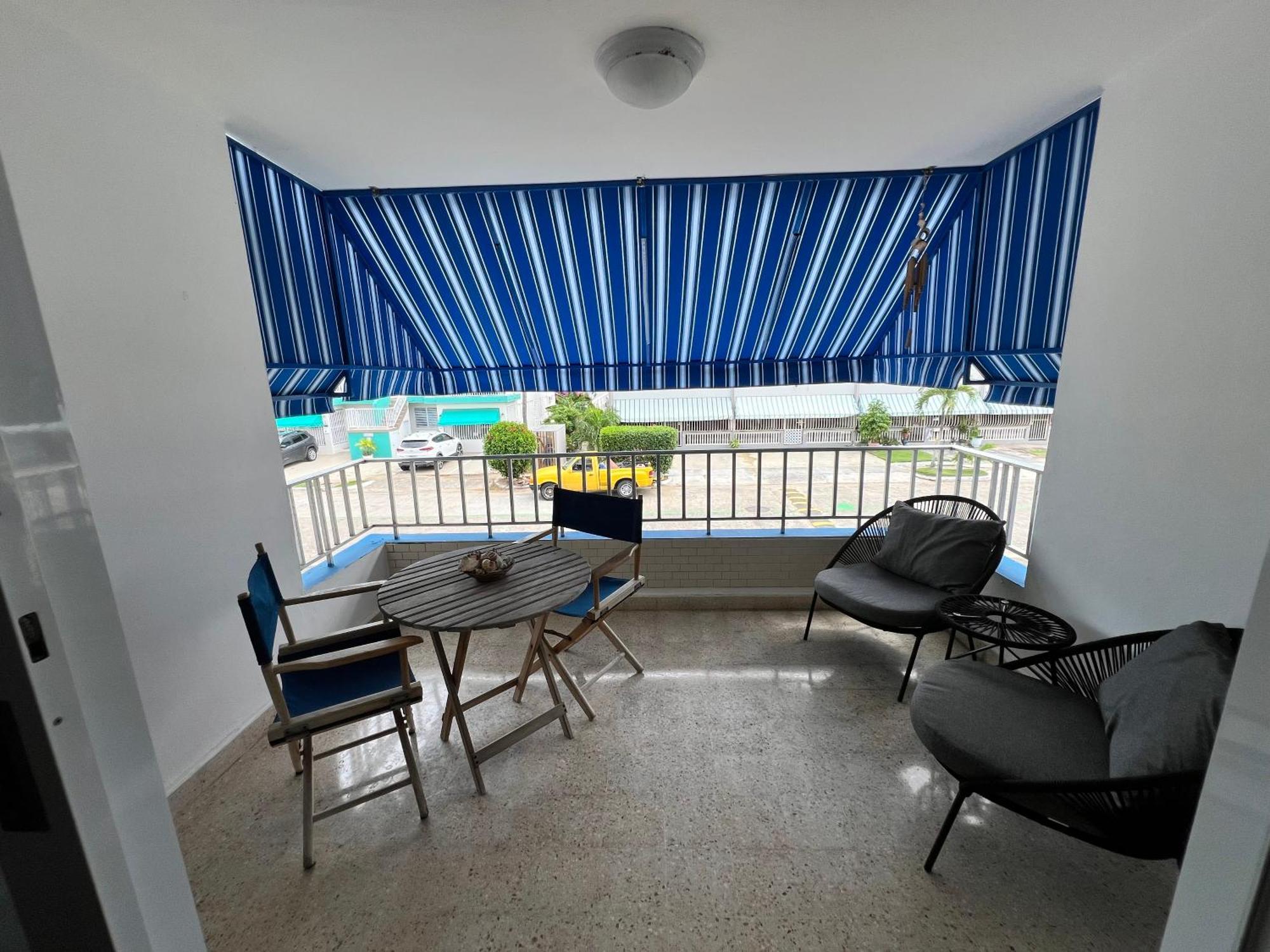 Oceanview Apartment Steps To The Beach Luquillo Exterior photo