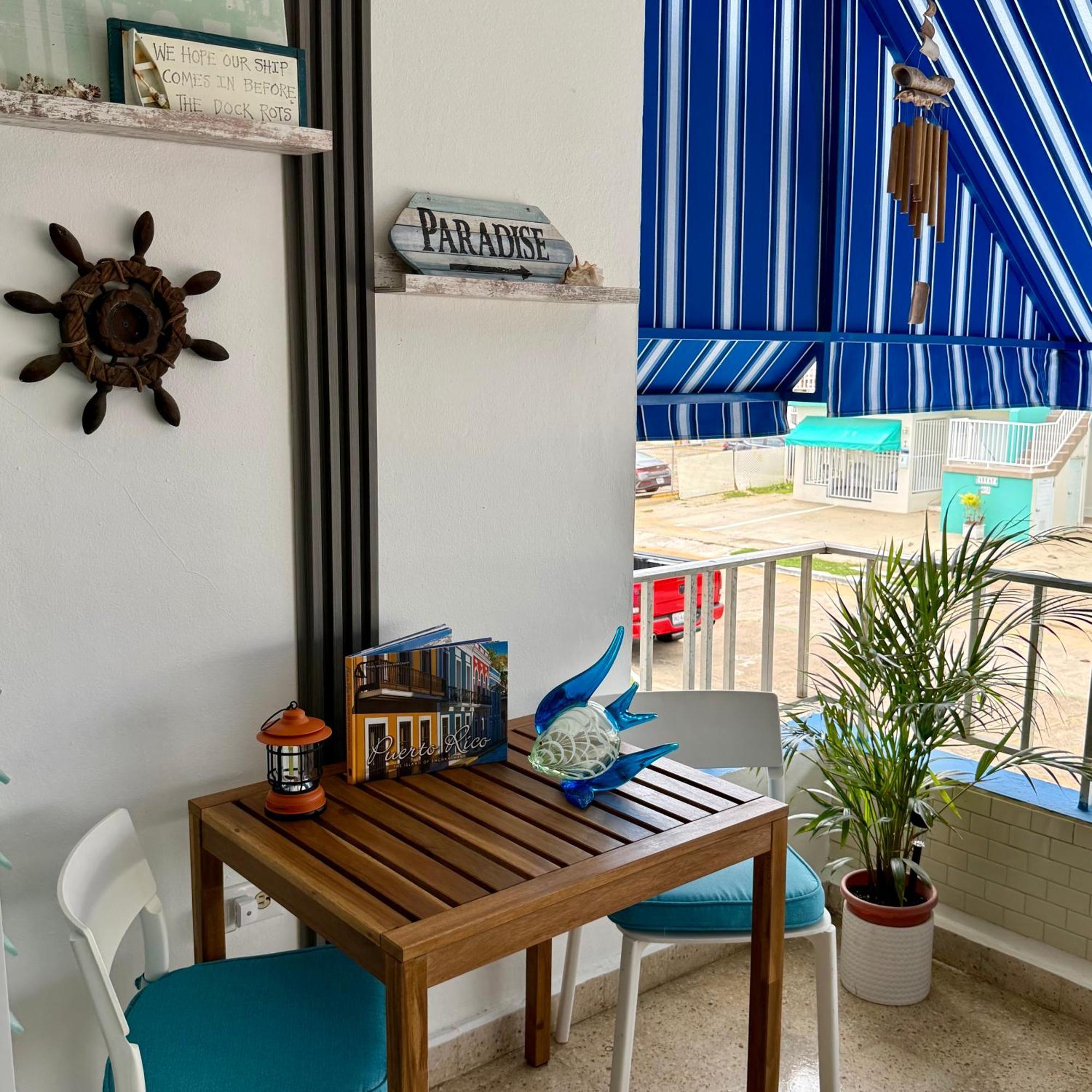 Oceanview Apartment Steps To The Beach Luquillo Exterior photo